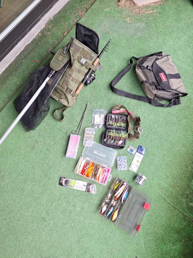 Spinhengels 2x incl. accessoires, Watersport en Boten, Ophalen, Gebruikt, Complete set