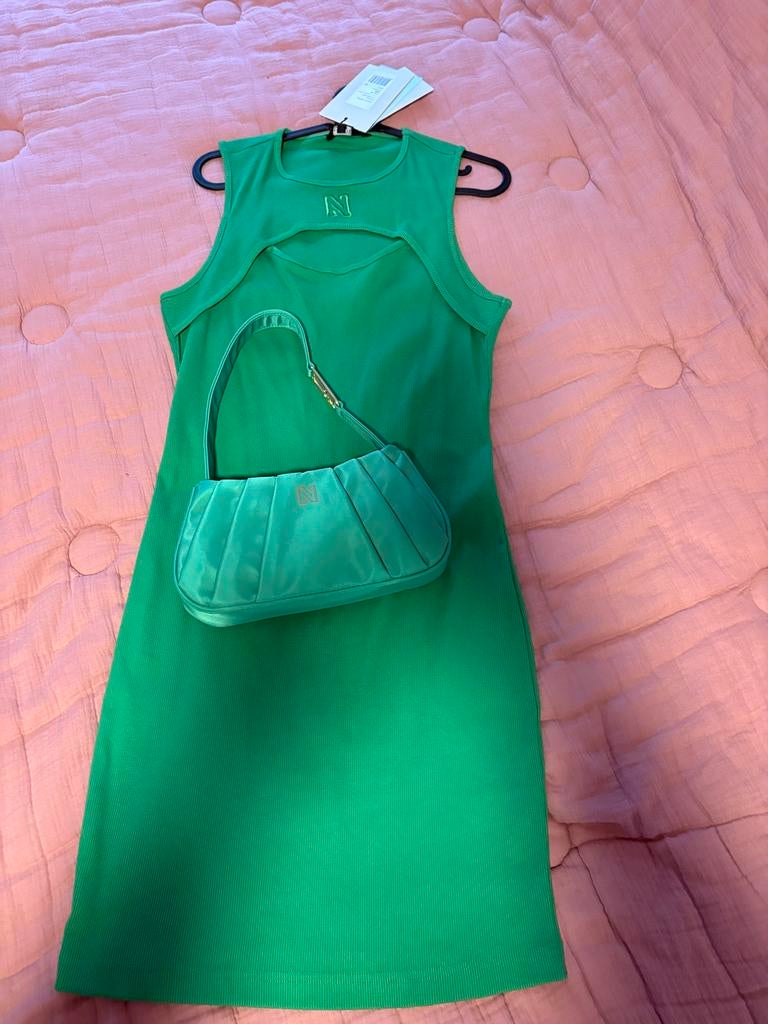 Nikkie jurk met bijpassend tasje - Nieuw!, Nieuw, Ophalen of Verzenden, Knielengte, Maat 36 (S)