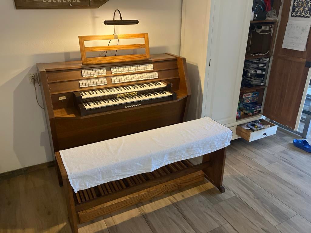 Johannus opus 20 orgel, Ophalen of Verzenden, Gebruikt, 2 klavieren, Orgel