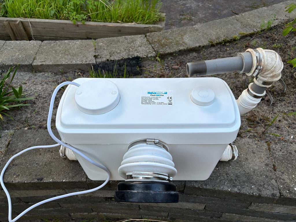 Broyeur Flush 600 Pro allround, Doe-het-zelf en Verbouw, Sanitair, Gebruikt, Ophalen of Verzenden