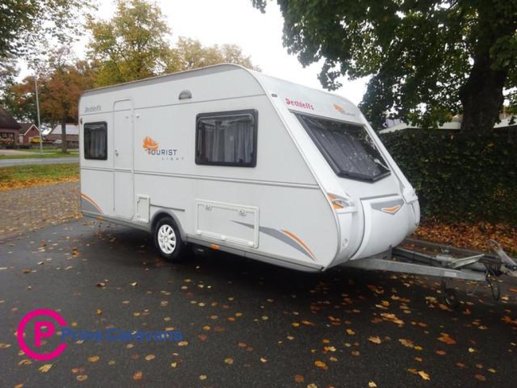 Dethleffs Tourist Light 450 Enkele Bedden, Caravans en Kamperen, Bedrijf, Overige typen, Schokbreker, 1000 - 1250 kg