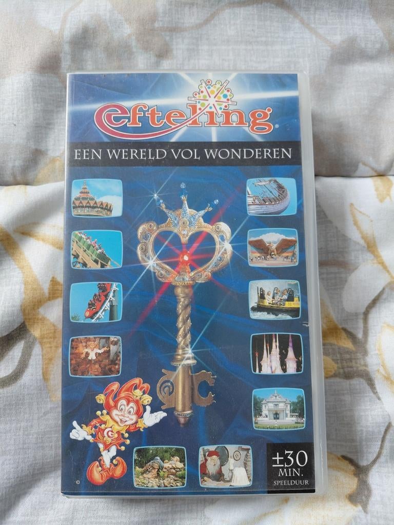 VHS videoband - Efteling - Een wereld vol wonderen, Ophalen of Verzenden, Overige typen