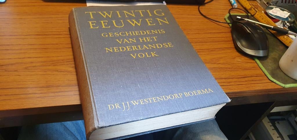 Twintig eeuwen geschiedenis van het Nederlandse volk, Ophalen of Verzenden, Gelezen, Dr J J Westendorp Boerma