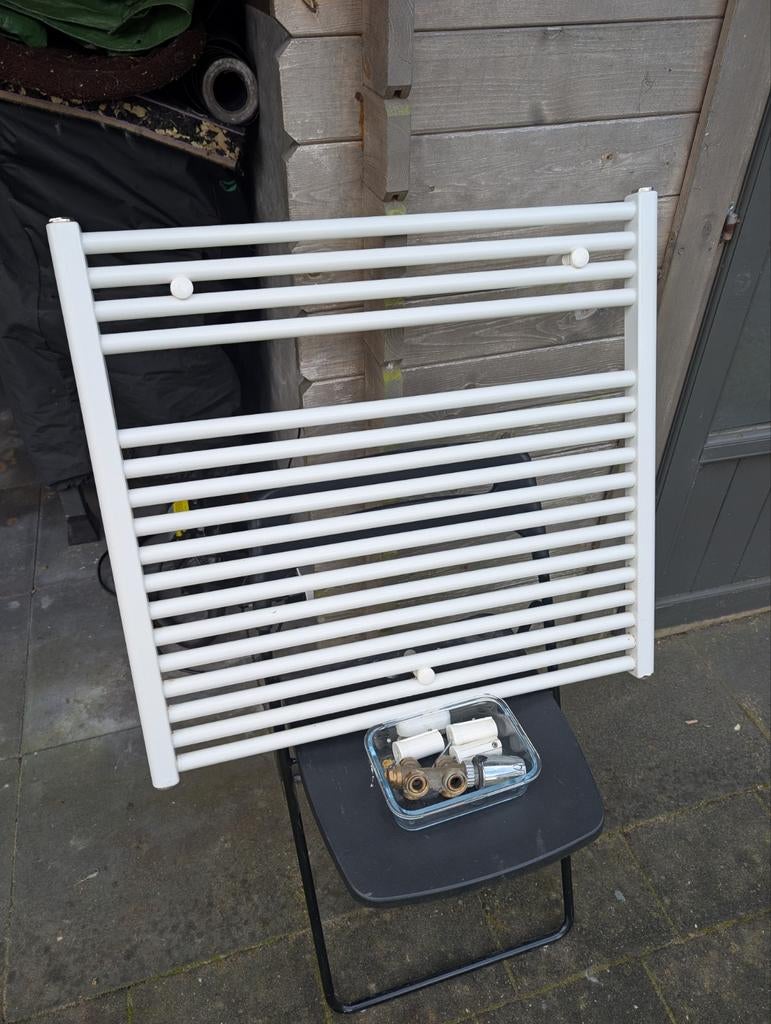 Handdoekradiator badkamer, Ophalen, Minder dan 60 cm, Radiator, 80 cm of meer