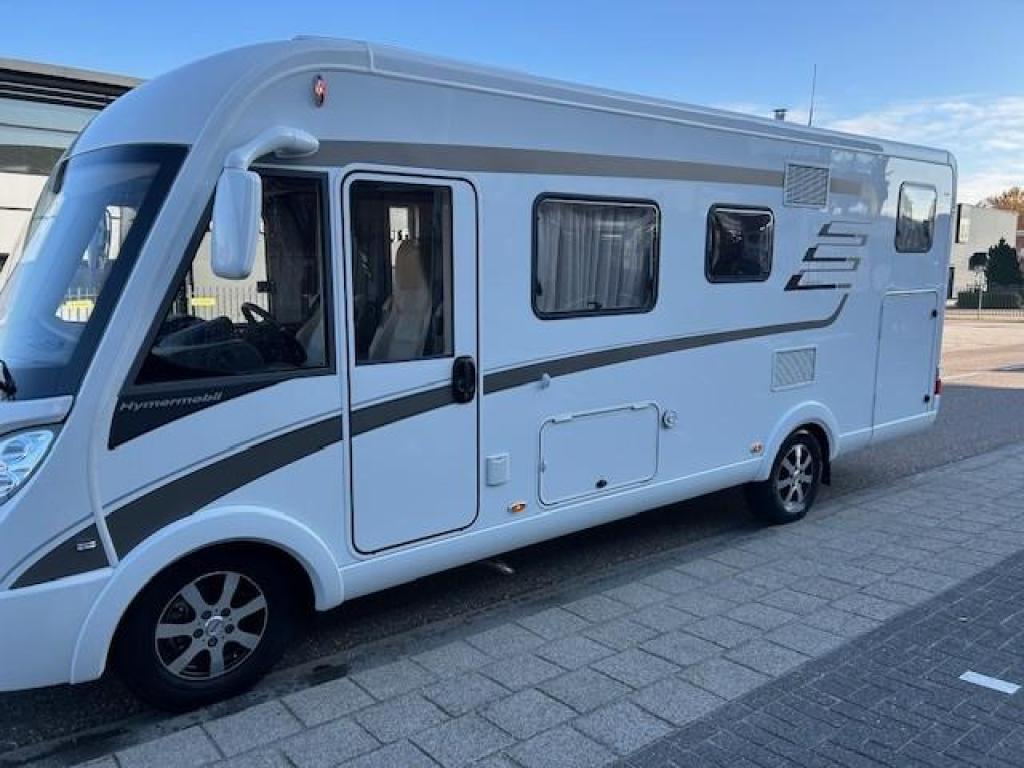 Hymer B 588 Premium Line 150 PK, Caravans en Kamperen, Campers, Chemisch toilet, Standaard zit, Ringverwarming, Fiat