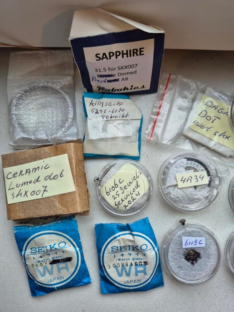 Seiko Onderdelen - Uurwerken, Kristallen, Kasten en Meer!, Sieraden, Tassen en Uiterlijk, Horloges | Heren, 1-26-1, Ginza, Chuo-ku, Tokyo 104-8110, Japan