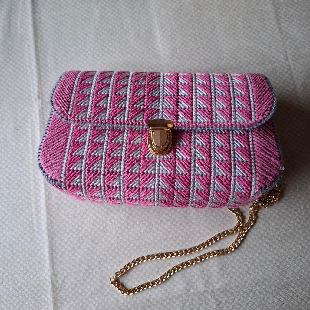 Tasje geborduurd, Sieraden, Tassen en Uiterlijk, Tassen | Damestassen, Ophalen of Verzenden, Nieuw, Grijs