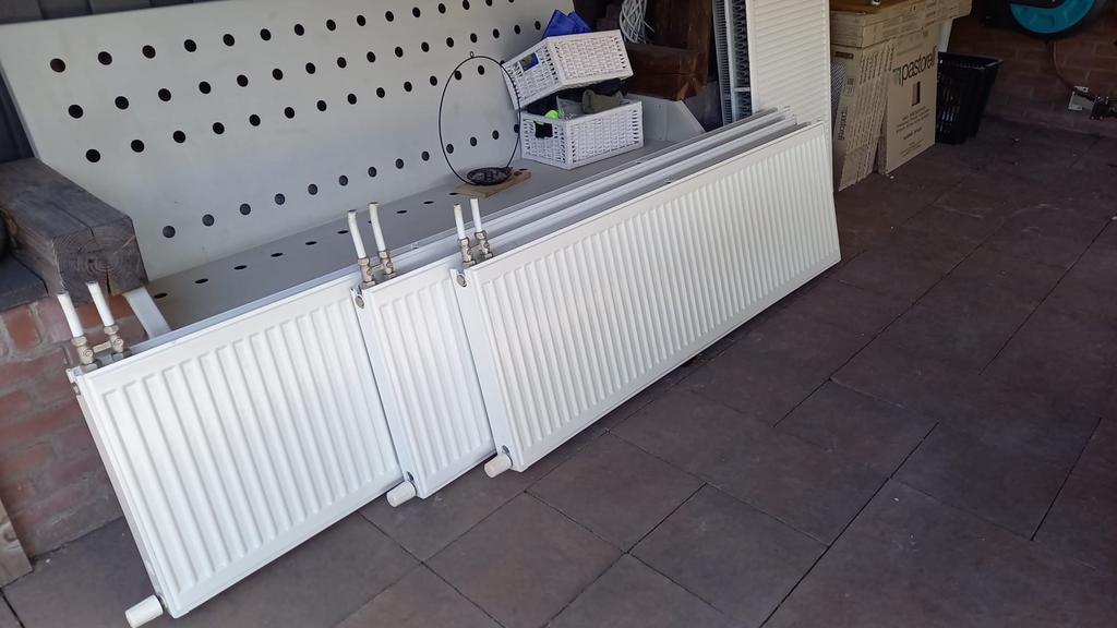 Diverse radiatoren wegens aanschaf vloerverwarming, Ophalen, 30 tot 80 cm, Gebruikt, Radiator