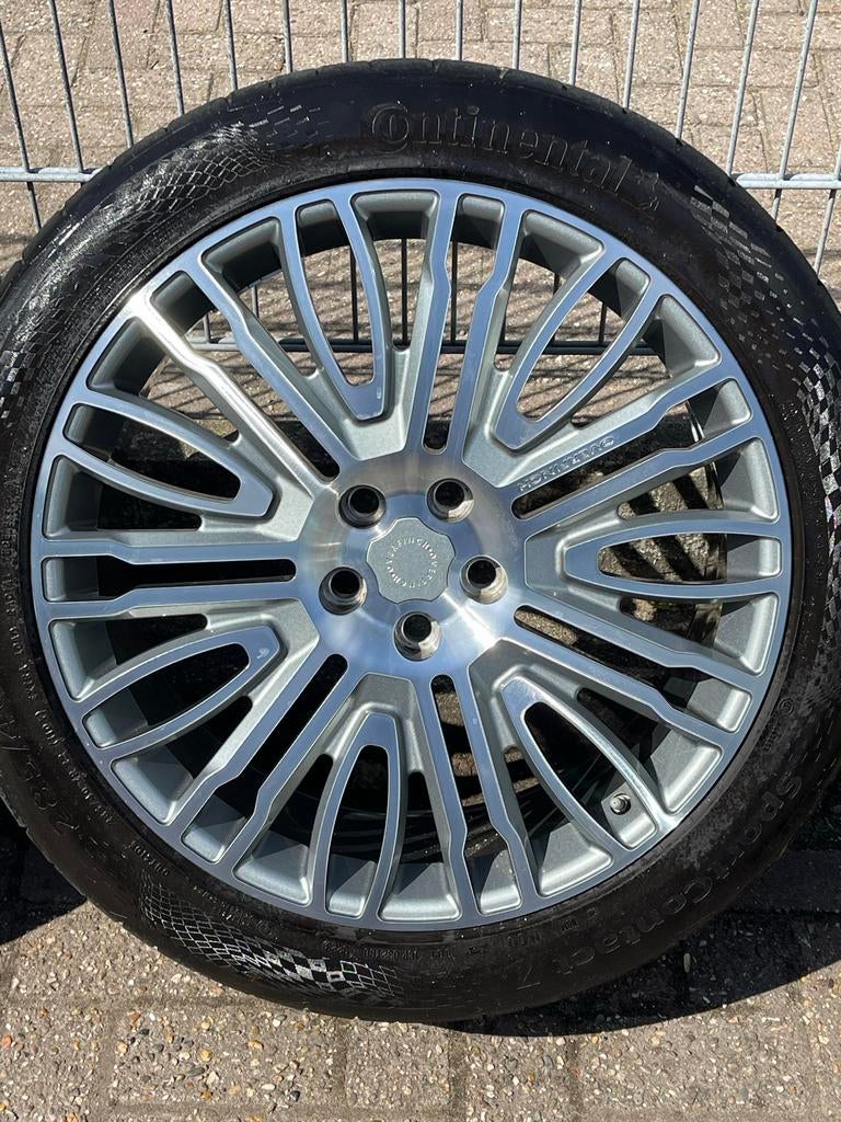 Overfinch Range Rover velgen met Continental banden 22 inch, Auto-onderdelen, Banden en Velgen, Gebruikt, 285 mm, Banden en Velgen