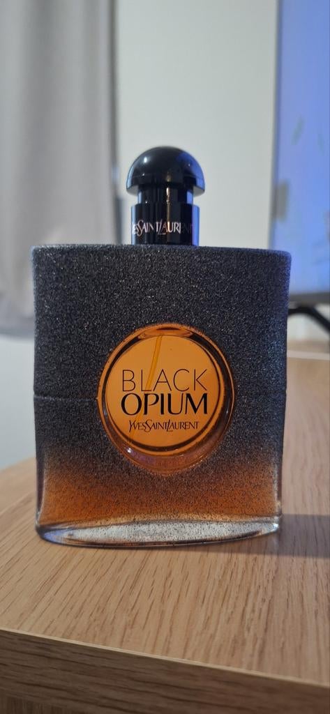 Parfum Black Opium van YSL, Ophalen of Verzenden, Zo goed als nieuw