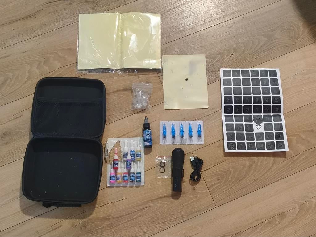 Tattoo Kit – Word de volgende Picasso (maar dan op huid), Ophalen of Verzenden