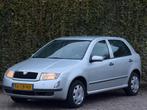 Skoda Fabia 1.4-16V Comfort Automaat/Boekjes, 450 kg, Gebruikt, 4 cilinders, 1070 kg