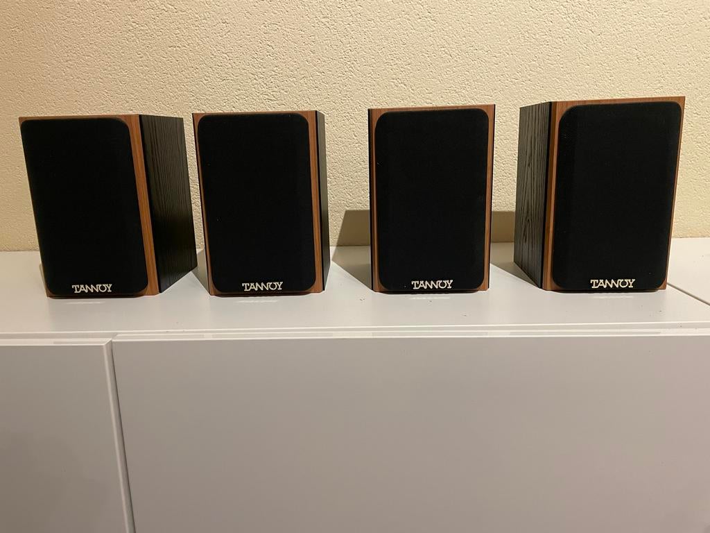 Complete Tannoy Mercury Surroundset met Vogels muurbeugels, Zo goed als nieuw, Complete surroundset, 120 watt of meer, Ophalen