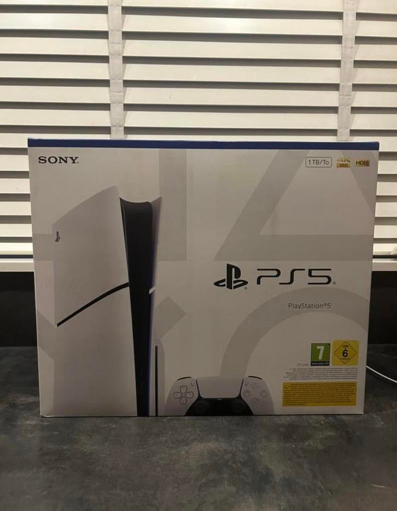 Nieuw in doos Ps5 disc edition 1tb met controller, Ophalen of Verzenden, Zo goed als nieuw