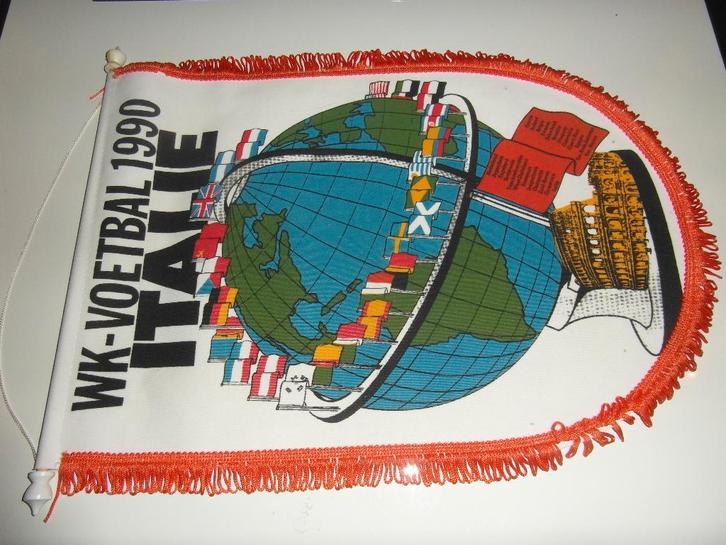 grote vaan wk 1990 italie nederlands elftal, Verzamelen, Sportartikelen en Voetbal, Gebruikt, Vaantje of Sjaal, Buitenlandse clubs