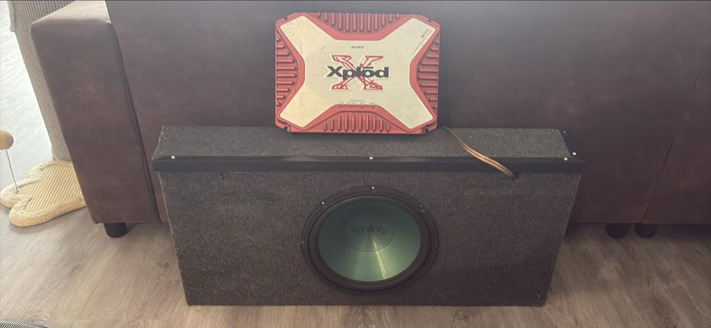 Subwoofer en Sony Xplod versterker, Ophalen of Verzenden, Sony, 120 watt of meer, Gebruikt