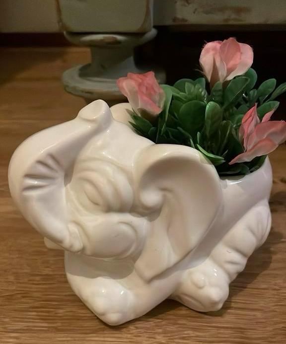 Olifant witte bloempot retro keramiek, Tuin en Terras, Bloempotten, Rond, Ophalen of Verzenden, Zo goed als nieuw, Aardewerk