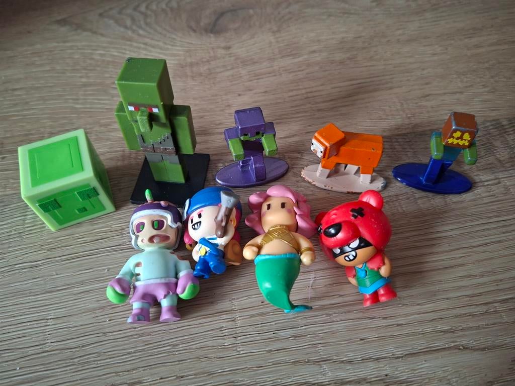 Minecraft en andere poppetjes, Ophalen