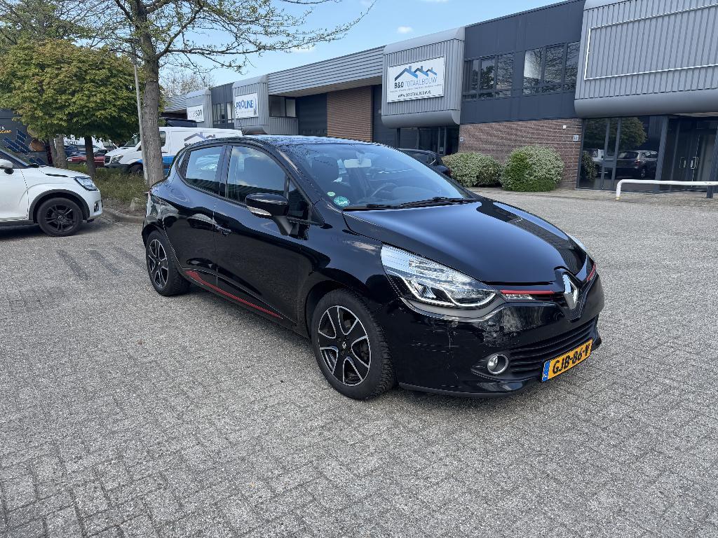 Renault Clio 1.2 54KW 5-DRS 2013 Zwart Day & Night, Voorwielaandrijving, Stof, Zwart, Zwart