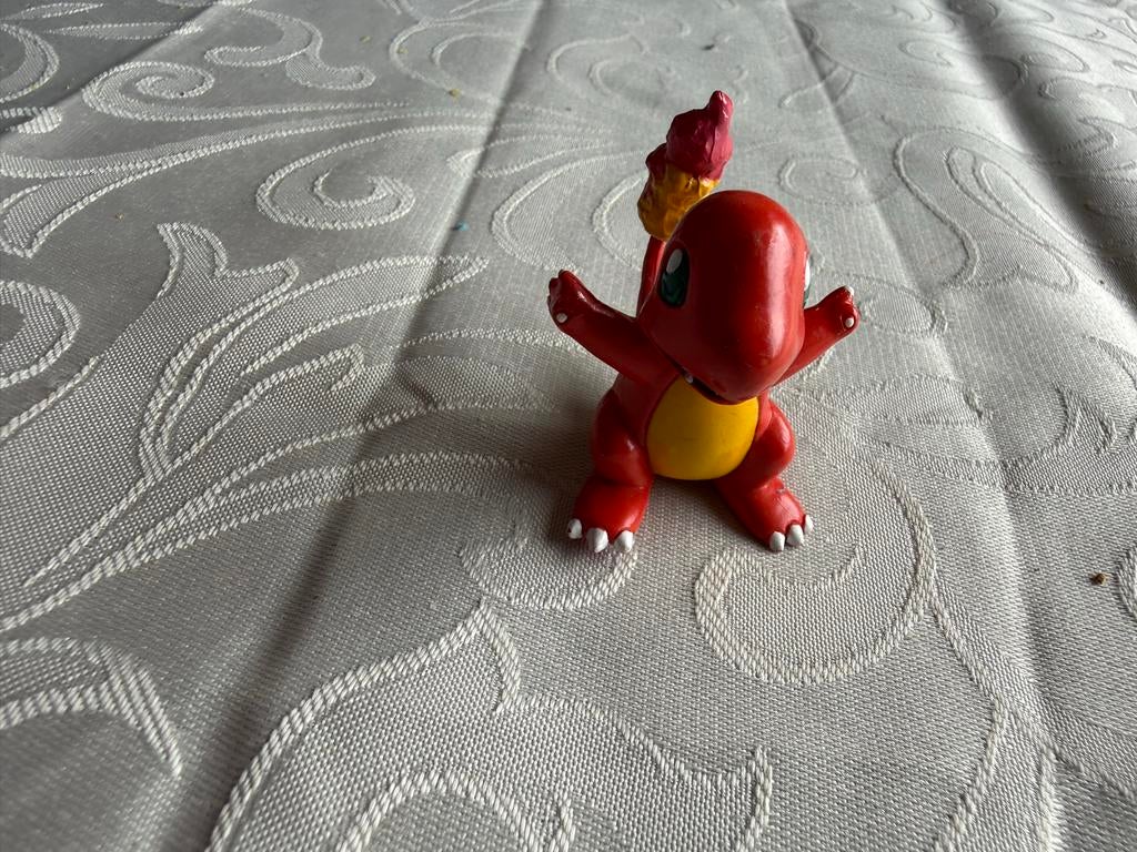 Charmander Pokémon Figuur - Vintage Collectible, Verzamelen, Poppetjes en Figuurtjes, Ophalen of Verzenden, Gebruikt