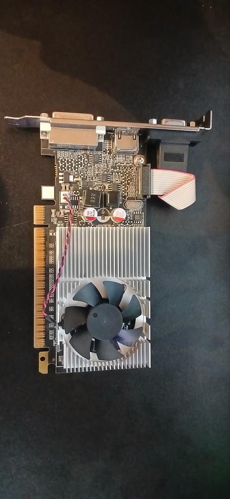 Videokaart met HDMI, DVI en VGA, Ophalen of Verzenden, Zo goed als nieuw, GDDR3