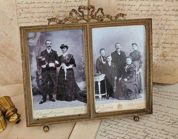 Antieke dubbele fotolijst / striklijst fotolijstje brons, Audio, Tv en Foto, Fotografie | Fotolijsten, Ophalen of Verzenden