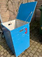 Kisten waarvan twee met zwinkwielen., Ophalen, Gebruikt, 50 tot 75 cm, Bak of Kist