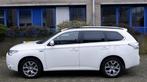 Mitsubishi Outlander 2.0 PHEV instyle, Zwart, 4 cilinders, Wit, Vierwielaandrijving