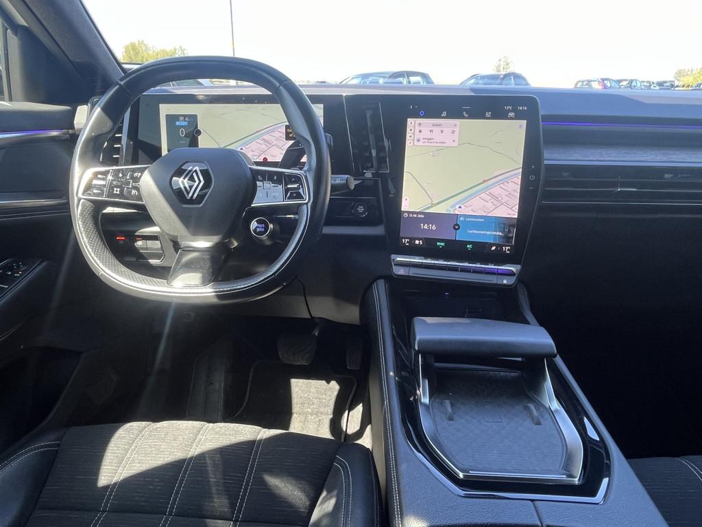 Renault Austral 1.2 E-Tech full hybrid 200PK techno / Camera, 12 maanden, Gebruikt, 1199 cc, Wit