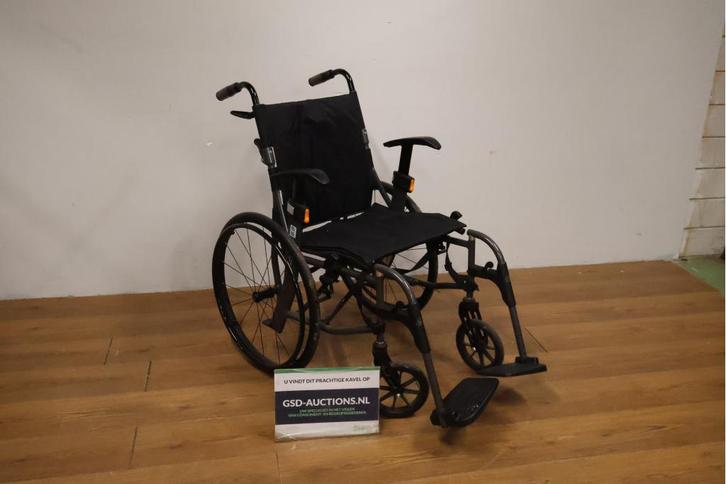 Zwarte Excel Rolstoel met Voetsteunen, Diversen, Rolstoelen, Ophalen of Verzenden