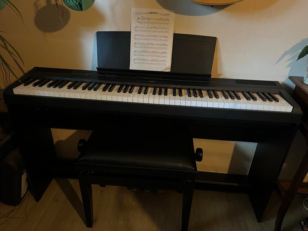 Yamaha P-115 Digitaal Piano inclusief piano kruk, Ophalen, Gebruikt, Zwart, Digitaal