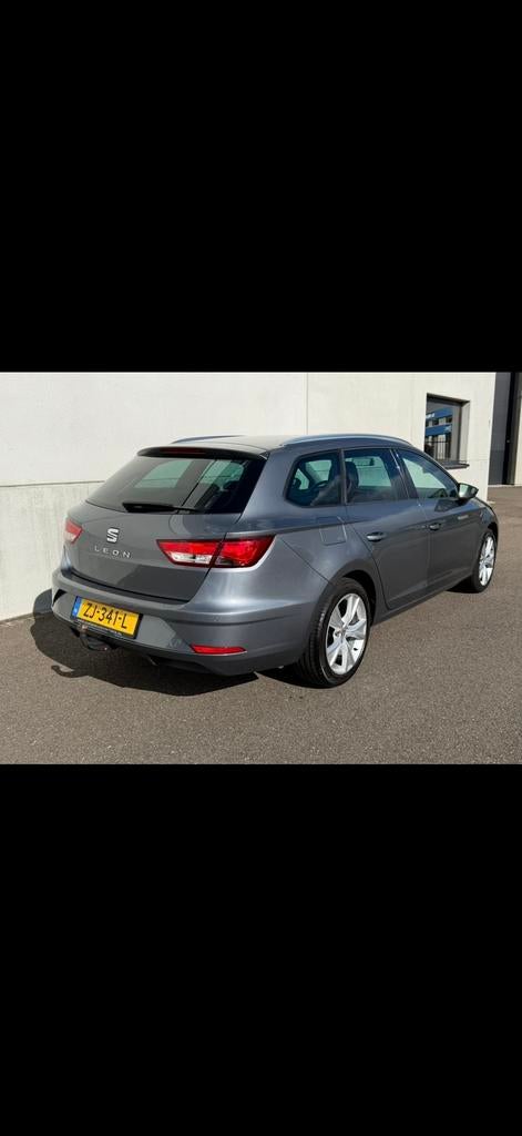Seat Leon 1.6 TDI 115PK Dsg-7 2018 Grijs, Auto's, Seat, 4 cilinders, Diesel, Particulier, Te koop