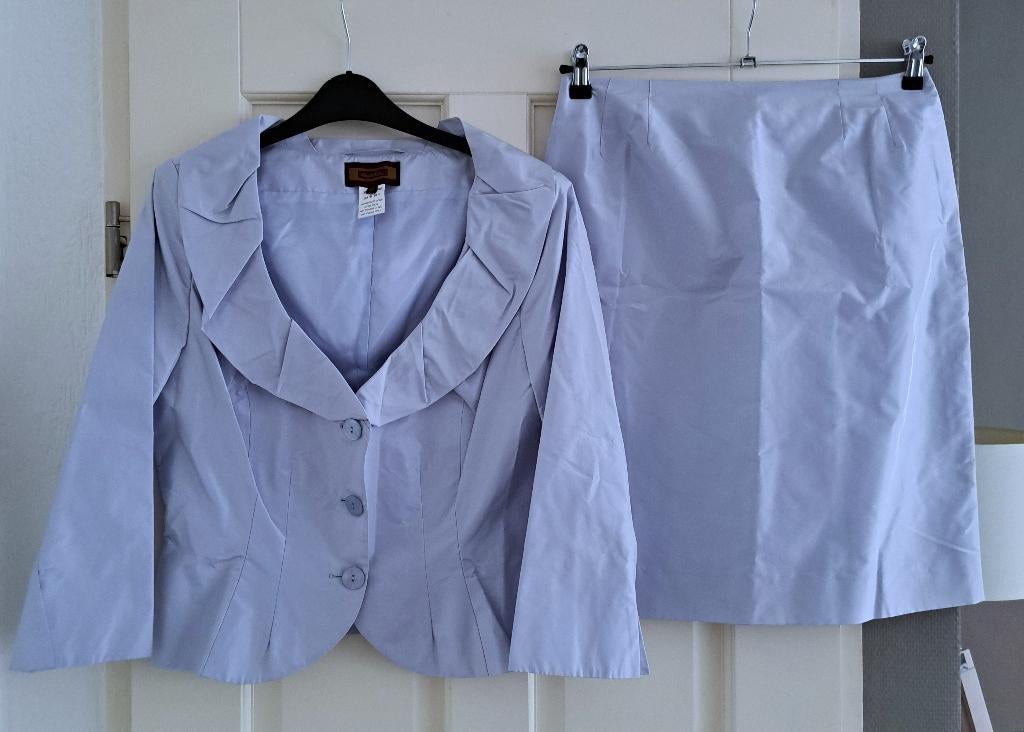 Renato Nucci zijde blazer & rok set lichtblauw metal M 50496, Maat 38/40 (M), Renato Nucci, Kostuum of Pak, Blauw