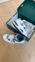 Jordan 4 Oxidized Green - Maat 42 - Incl. doos, Overige kleuren, Ophalen of Verzenden, Sneakers of Gympen, Gedragen
