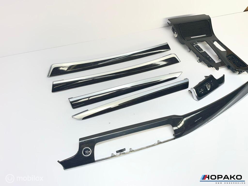 Interieurlijsten set hout / walnoot BMW 5 serie F10 F11, Auto-onderdelen, Interieur en Bekleding, Gebruikt, Einsteinlaan 5 rijswijk