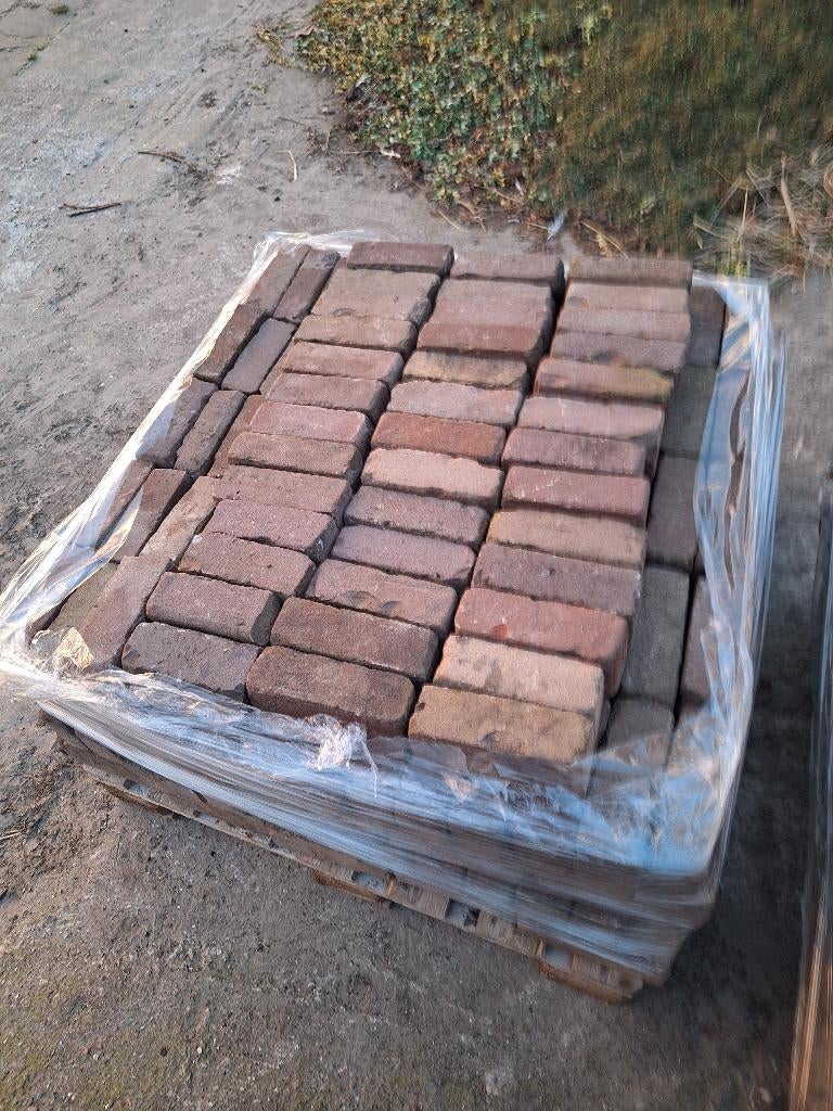 TE KOOP 4,5 M2 GEBAKKEN KLINKERS 7-DUIMERS, Ophalen, Gebruikt, Keramiek, Klinkers