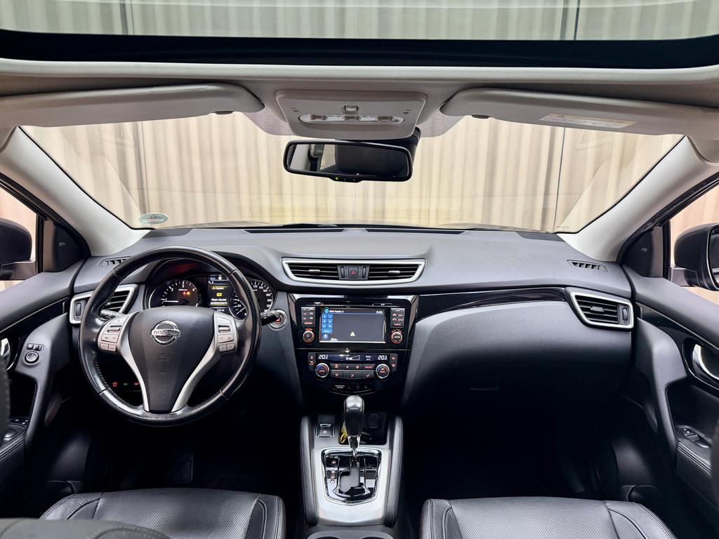 Nissan QASHQAI 1.6 dCi Tekna *Panoramadak* Leder / Trekhaak, Euro 5, 1380 kg, Gebruikt, Zwart