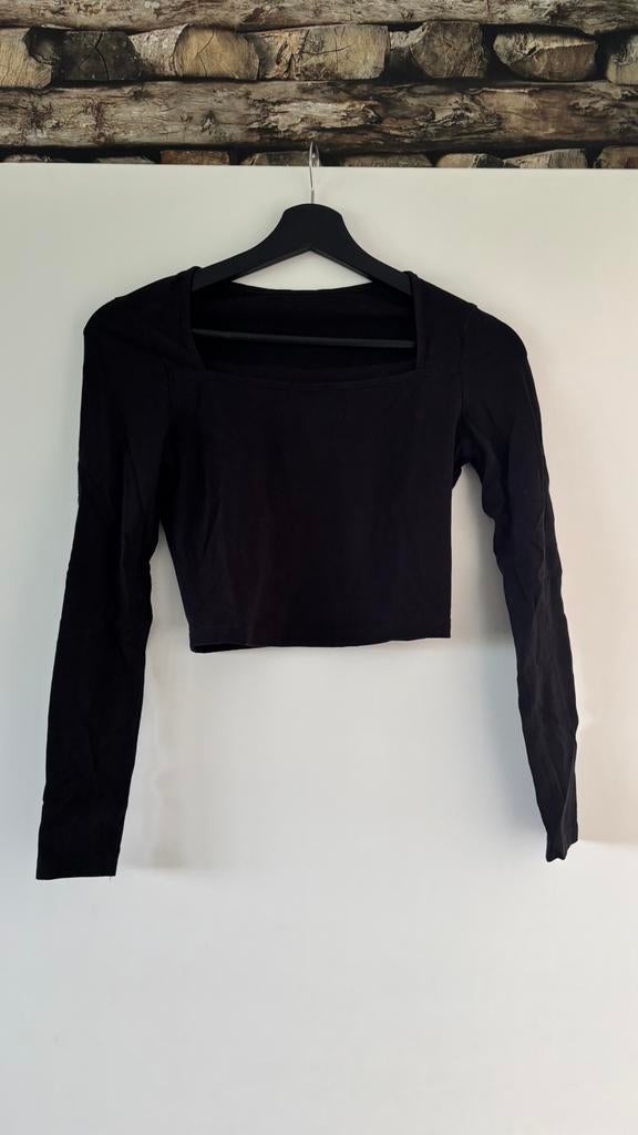 zwart lange mouwen shirt top vierkante hals maat xs, Kleding | Dames, Tops, Zwart, Ophalen of Verzenden, Zo goed als nieuw, Lange mouw