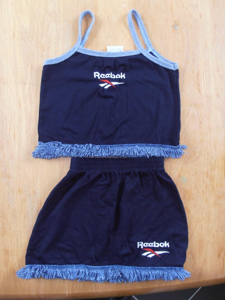 topje met rokje maat 80, Meisje, Reebok, Ophalen of Verzenden, Zo goed als nieuw