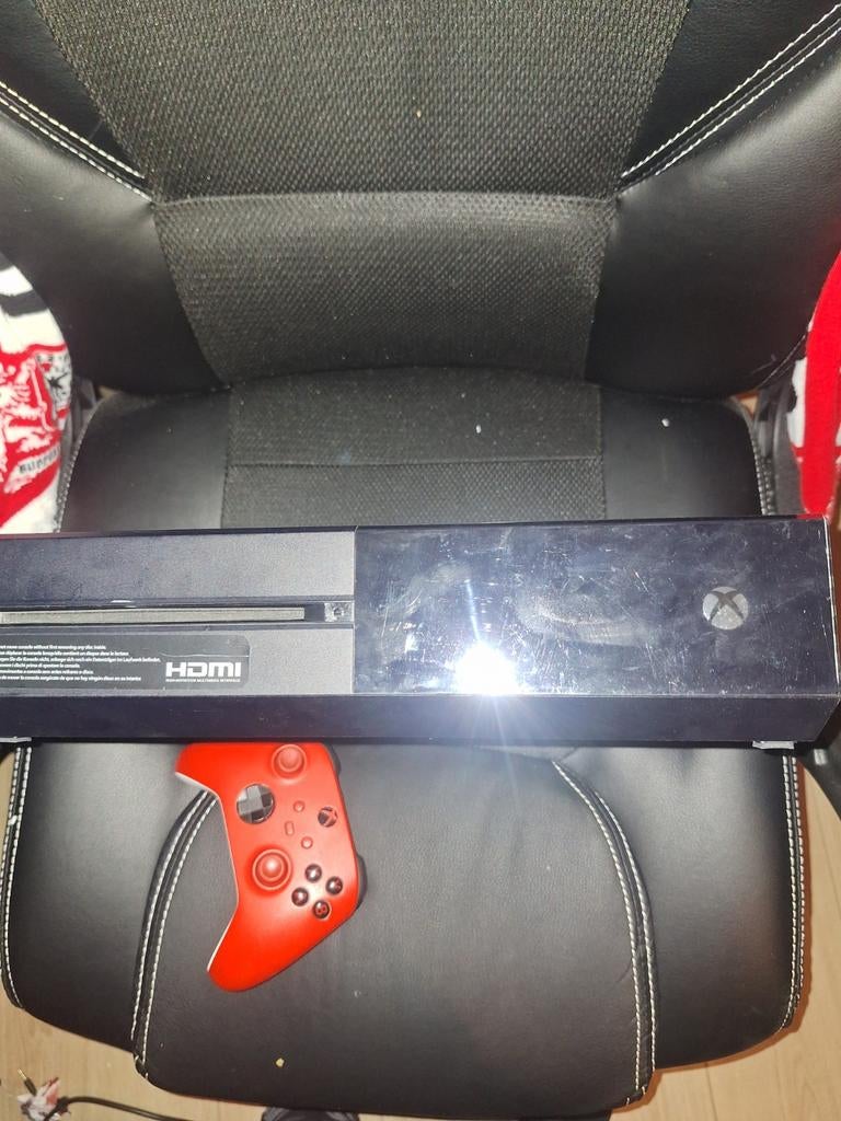 Xbox One met controller - Goede staat, Ophalen of Verzenden, Gebruikt