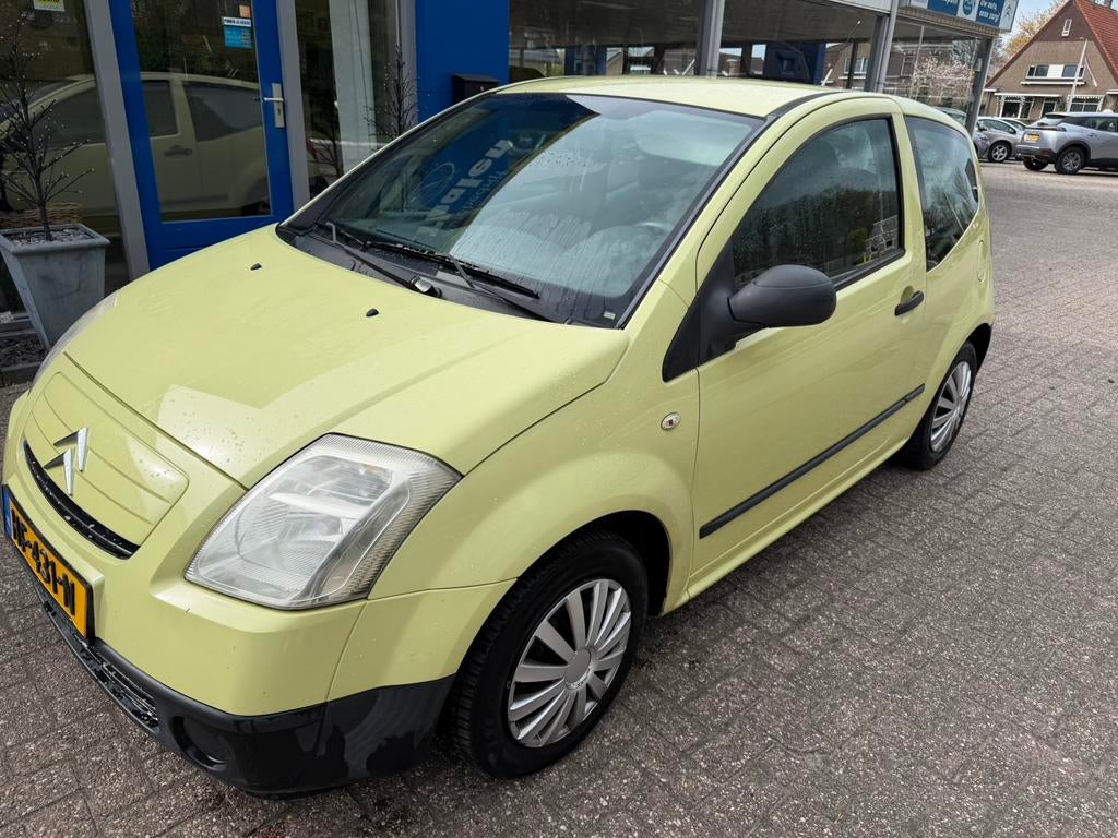 Citroën C2 1.1 I 2005, Auto's, Citroën, Voorwielaandrijving, 450 kg, 4 cilinders, 4 stoelen