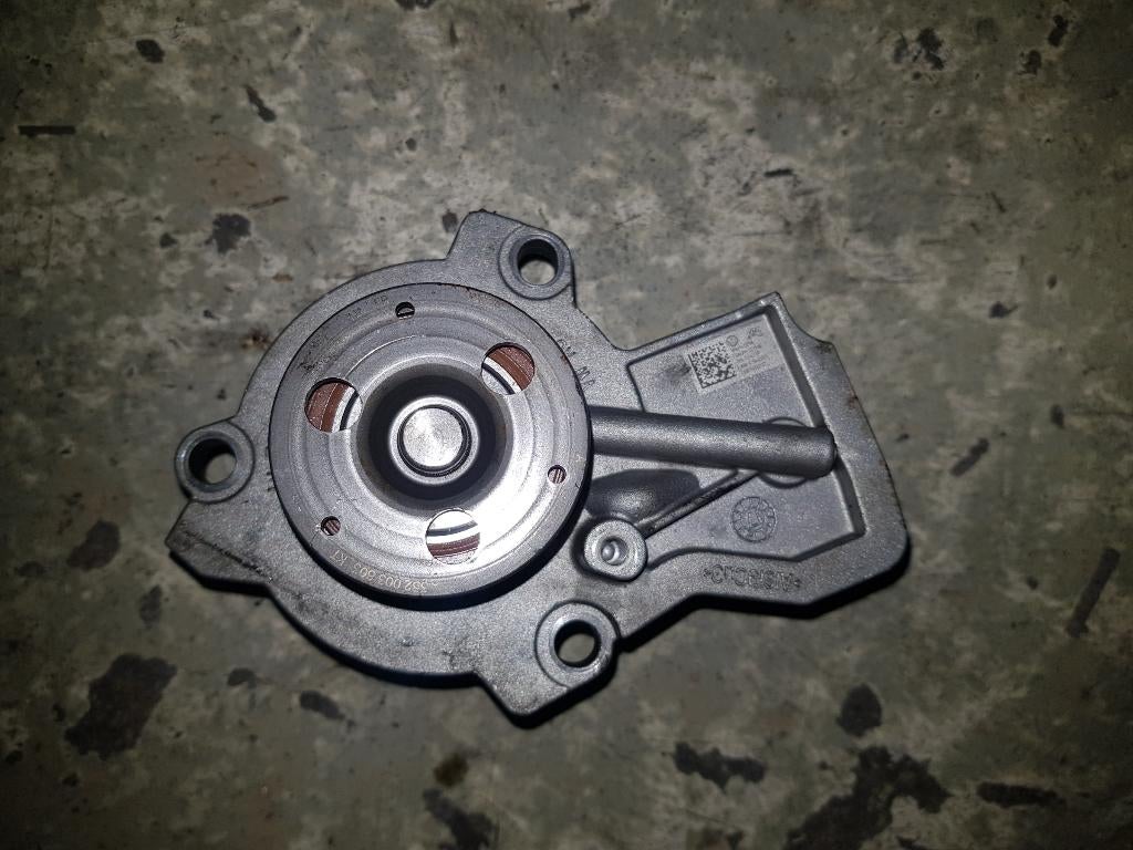 Waterpomp Volkswagen Polo V 1.4 TDI 12V 2016, Ophalen of Verzenden