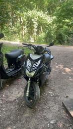 Yamaha Aerox 2014 4 takt, Fietsen en Brommers, Scooters | Yamaha, Ophalen, Zo goed als nieuw, Benzine, Aerox