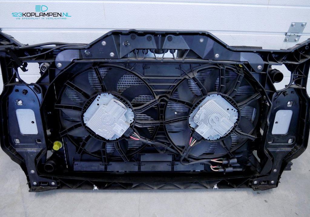 Audi RS4 B8 4.2 FSI serie voorfront bumperbalk lamellen luch, Ophalen, Gebruikt, -, -