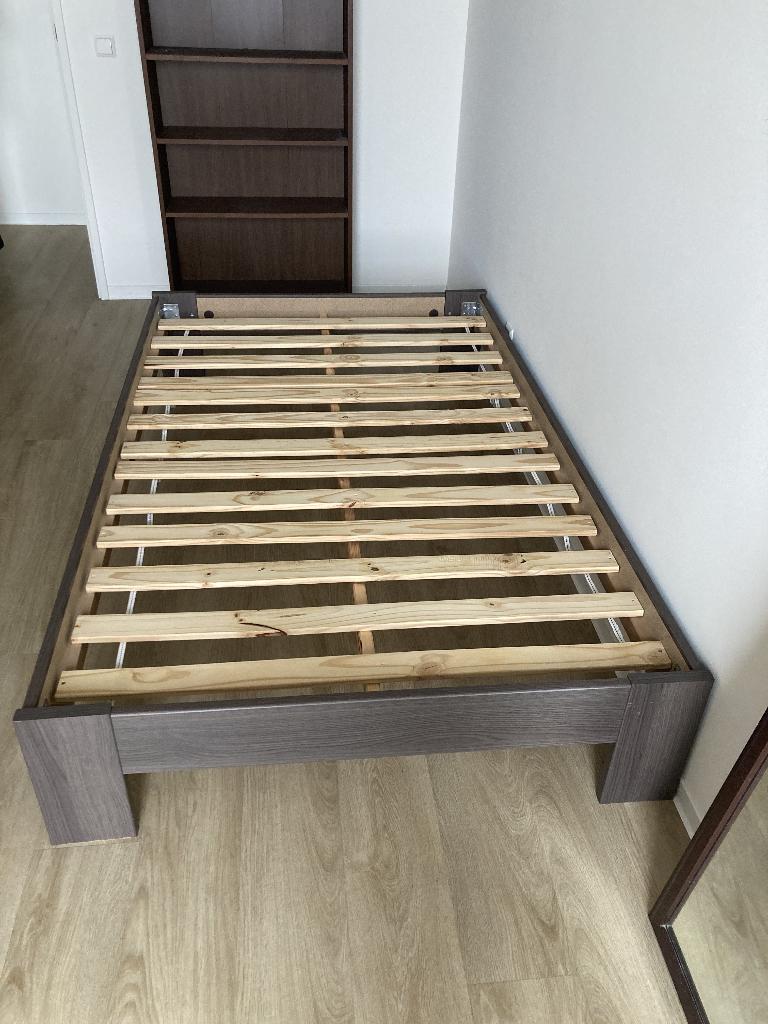 Bedframe 120x200 - gratis, Ophalen, Gebruikt, Bruin, Twijfelaar