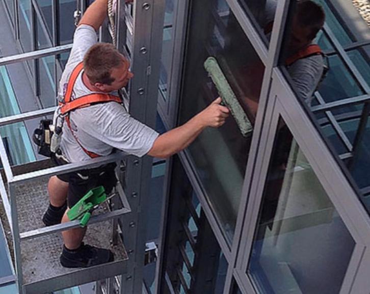 Personeel gezocht !! glasbewassing, Vacatures, Vacatures | Schoonmaak en Facilitaire diensten, Overige vormen