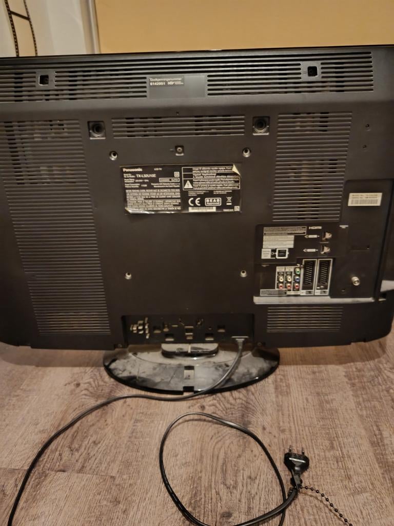 Panasonic tv diameter is 80 cm, Ophalen