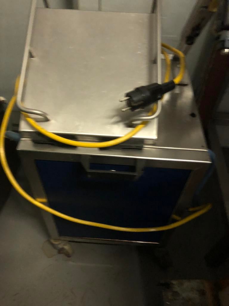 WvE geleidpuitmachine, Ophalen of Verzenden, Zo goed als nieuw