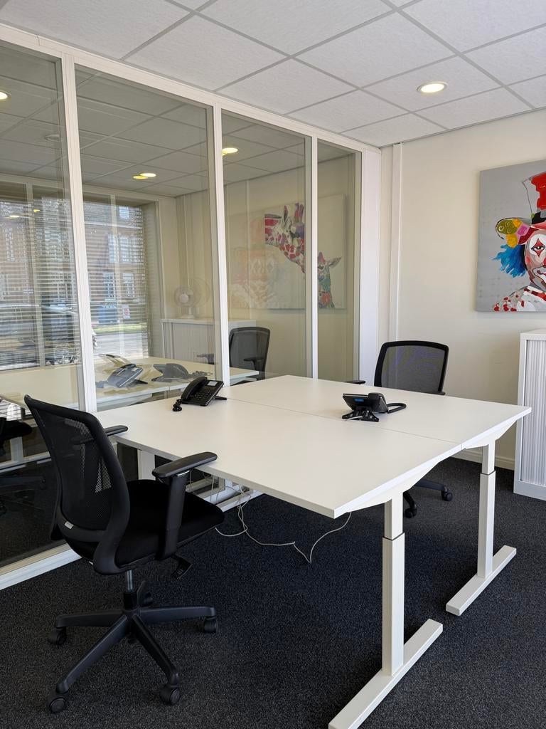 Complete kantoorinrichting, Zakelijke goederen, Kantoor en Winkelinrichting | Kantoormeubilair en Inrichting, Vergader- of Presentatieruimte