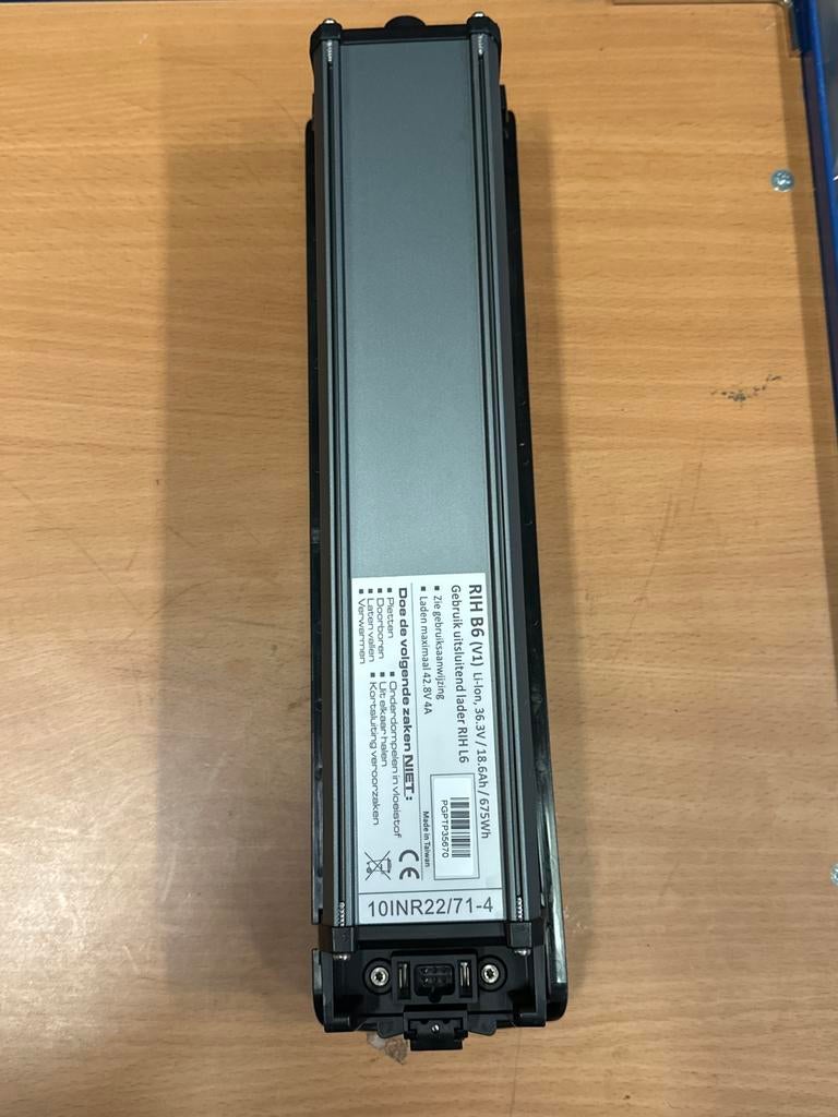 Rih fietsaccu B6 V1 36V 18.6Ah 670Wh - Zo goed als nieuw, Fietsen en Brommers, Fietsaccessoires | Fietsaccu's, Ophalen of Verzenden